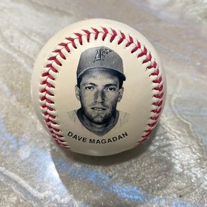 Vintage Florida Marlins 1993 Dave Magadan Souvenir baseball collectible ball